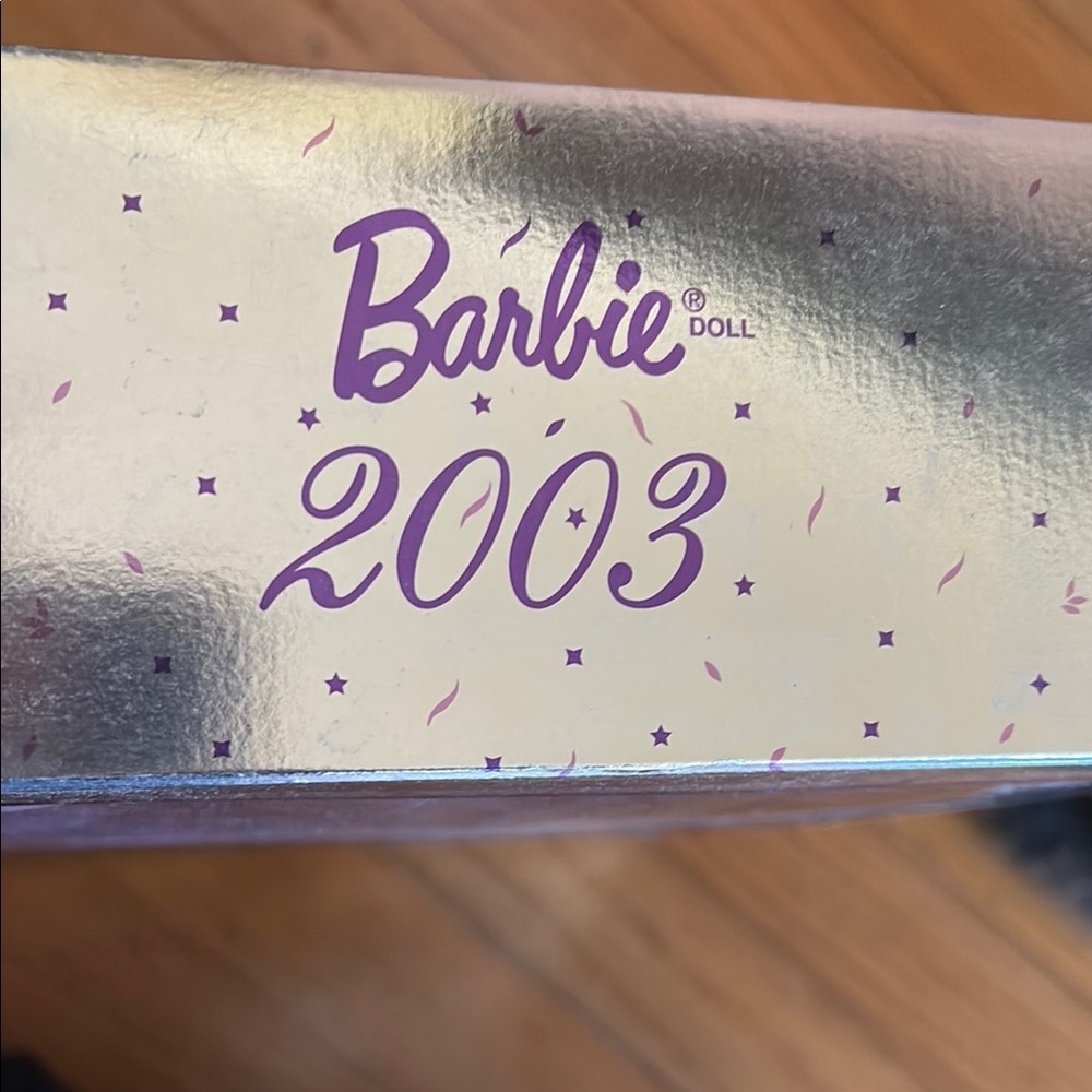 Barbie 2003 Collector Edition Doll - Purple Gown - Picture 3 of 9